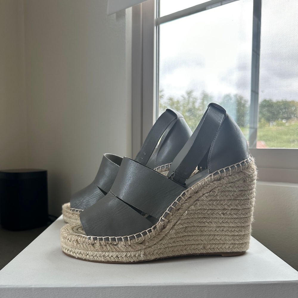 Treasure & Bond Espadrilles